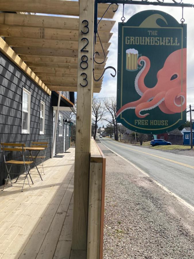 Groundswell Pub & Inn D'Escousse Esterno foto